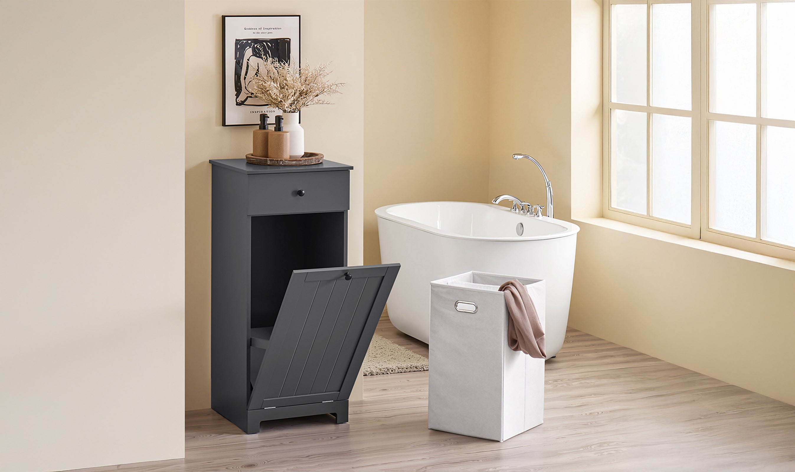 Kleines Badezimmer einrichten: Clevere Stauraum-Ideen, mit denen Sie überraschend viel Platz sparen