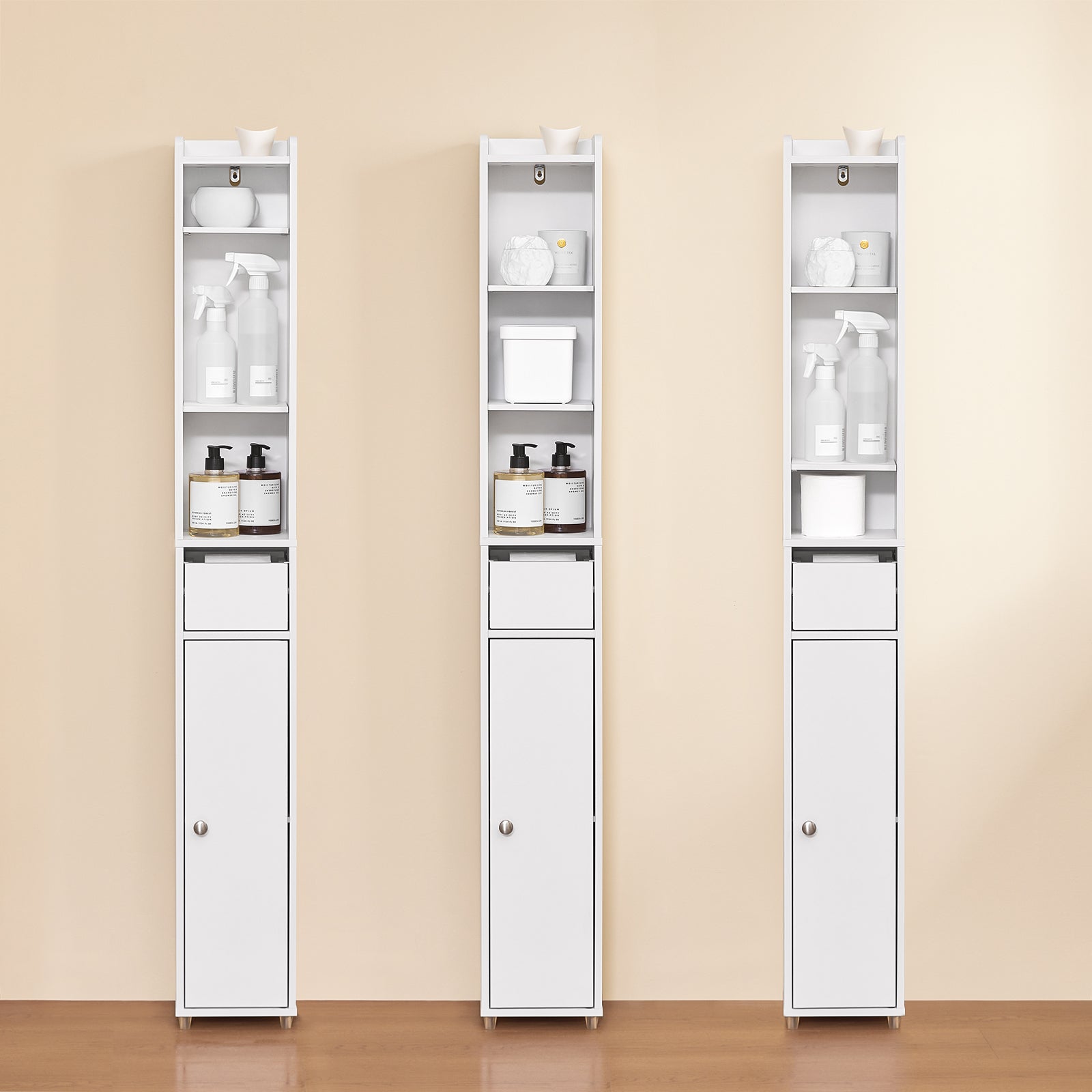 SoBuy | Bad Hochschrank mit Verstellbare Ablagen schmal | Weiß | 20x145x20cm | BZR34-K-W